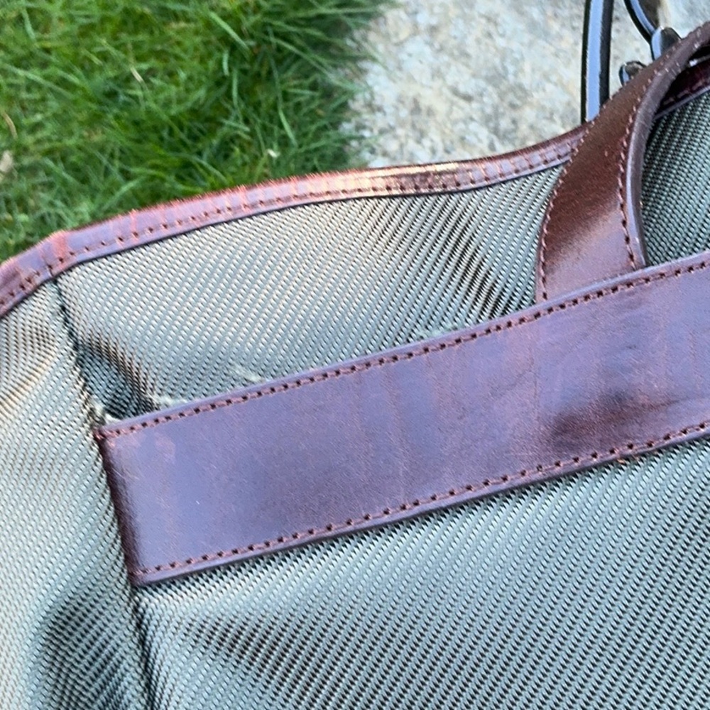 Filson Carry-On Tote Briefcase Laptop Work Bag - Picture 15 of 16